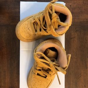 NEW- Nike Force 1 toddler shoes